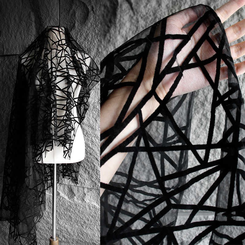 100x135cm Black Geometric Patt - Textile And Sewing Supply ulasan dan harga